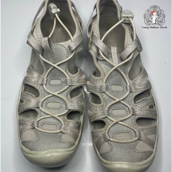 Keen Silver Drawstring Washable Sandals Big Kid Size 4 PRELOVED - Picture 1 of 10